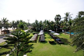 Dolphin Bay Resort