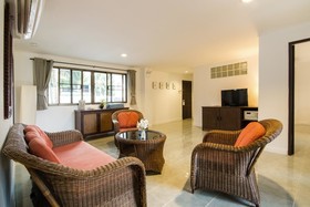 Dolphin Bay Resort