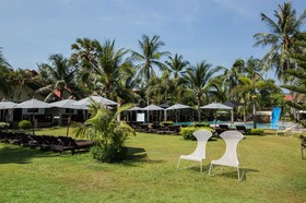 Dolphin Bay Resort