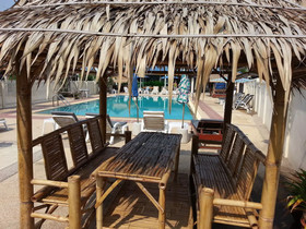 Donkey's Rest Hotel