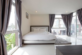 Golden Sea Pool Villa Hua Hin
