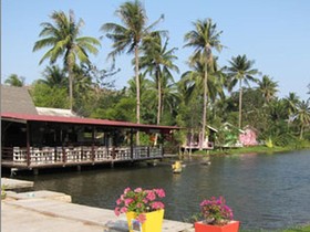 Greenfield Valley Fishing & Cottage Resort