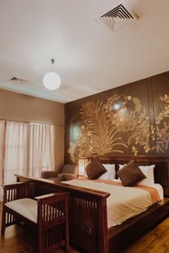 Green Gallery