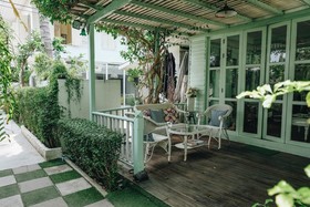 Green Gallery