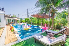 Happy-Home Pool Villa