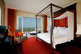 Hilton Hua Hin Resort & Spa