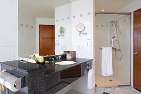 Hilton Hua Hin Resort & Spa