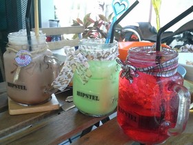 Hippy Du Hostel @82