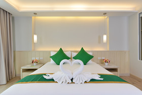 Hisea Huahin Hotel