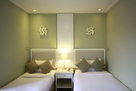 Hotel Alley