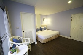 Hotel Alley