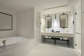 Hua Hin Marriott Resort & Spa