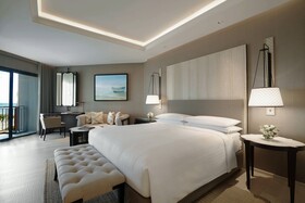Hua Hin Marriott Resort & Spa