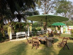 Ingkhao Glamping Resort