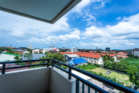 Initial Aparthotel Hua Hin