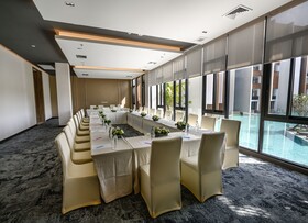 iSanook Hua Hin Resort & Suites