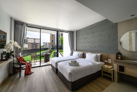 iSanook Hua Hin Resort & Suites