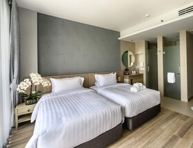 iSanook Hua Hin Resort & Suites