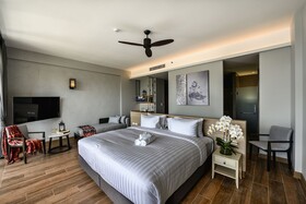 iSanook Hua Hin Resort & Suites