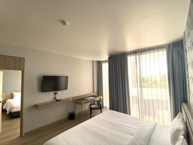 iSanook Hua Hin Resort & Suites