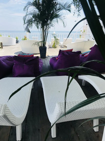 Karoon Hut Guesthouse