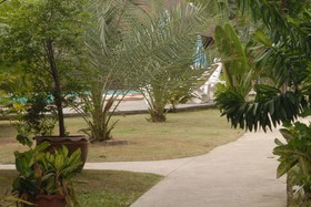 La-or Resort