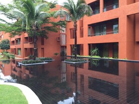 Las Tortugas Condominium