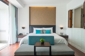 Loligo Resort Hua Hin +A Fresh Twist By Let’s Sea