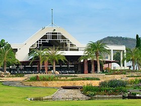 Majestic Creek Golf Club & Resort