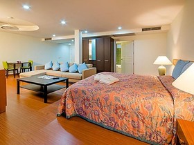 Majestic Creek Golf Club & Resort