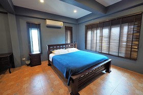Marisa Villa Huahin