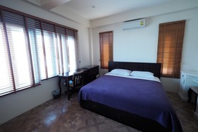 Marisa Villa Huahin