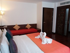 Nicha Hua Hin