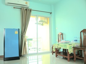 Perm Poon Sup Apartment