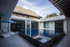 Phukalini Luxury Pool Villa & Onsen