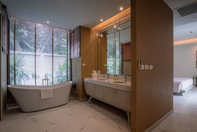 Phukalini Luxury Pool Villa & Onsen