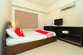 Pom Pom Residence by OYO Rooms