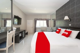 Pom Pom Residence by OYO Rooms