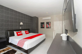 Pom Pom Residence by OYO Rooms