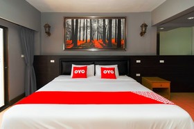 Pom Pom Residence by OYO Rooms