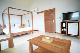 Proud Villa Huahin Resort