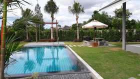 Proud Villa Huahin Resort