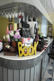 Putthiya Hua Hin Place