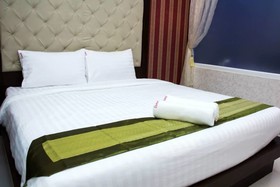 Roses Huahin
