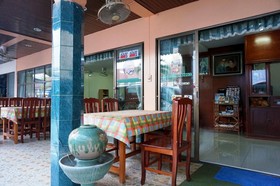Royal Beach Hotel