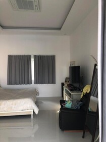 Sea Breeze Villas Hua Hin