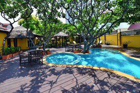 Supatra Hua Hin Resort