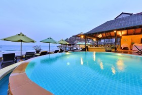 Supatra Hua Hin Resort