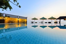 Supatra Hua Hin Resort