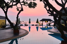 Supatra Hua Hin Resort